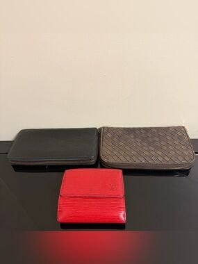 Bundle wallet (gucci, bottega venneta, louis vuitton) authentic